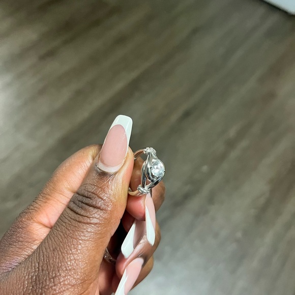 MUST BUNDLE ‼️silver NVC ring - Picture 3 of 6